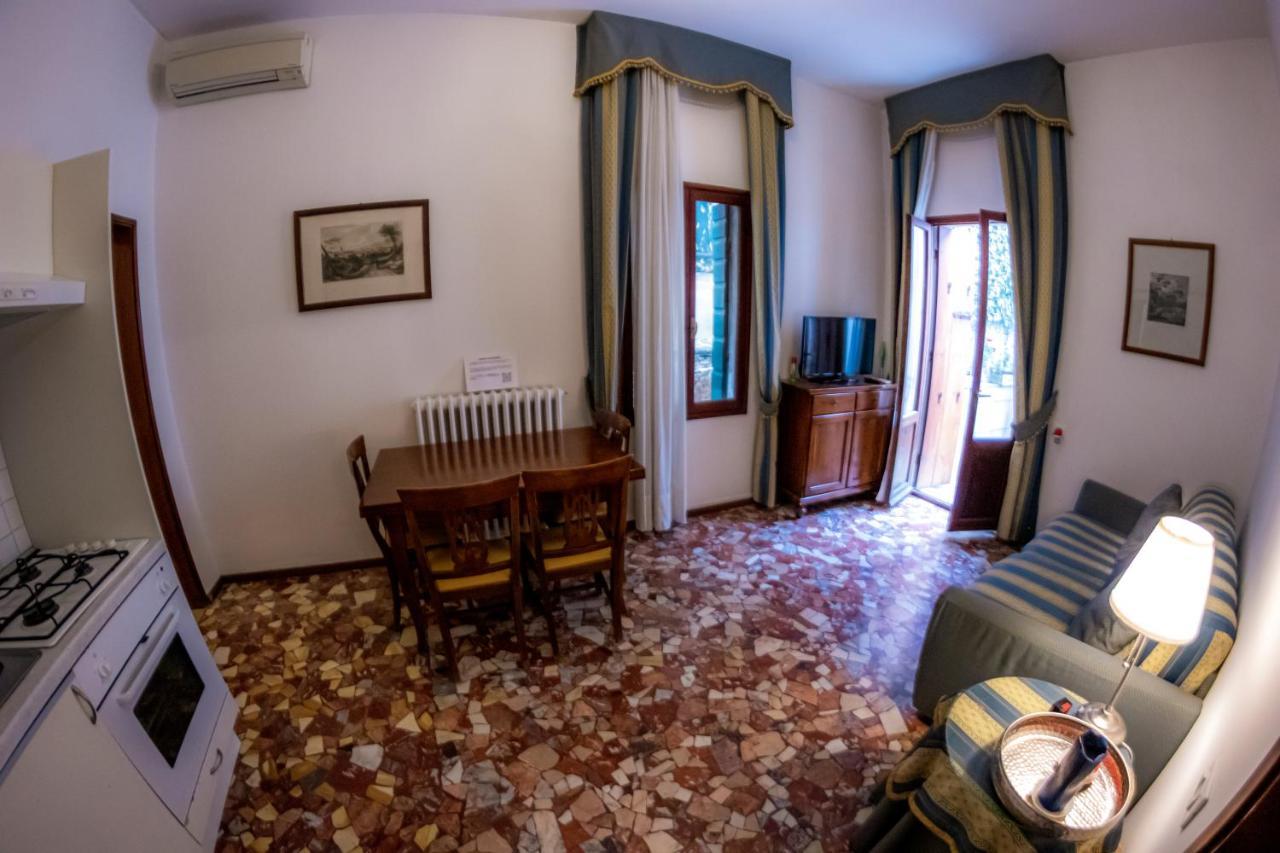 Zaffiro Apartment Venetië Buitenkant foto